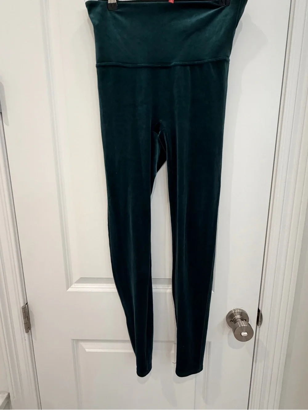 SPANX Emerald Green Velvet Leggings